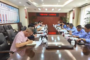 媒体人谈傅欢被罚：南京城市找理由不发绩效奖金，搞足球别耍无赖